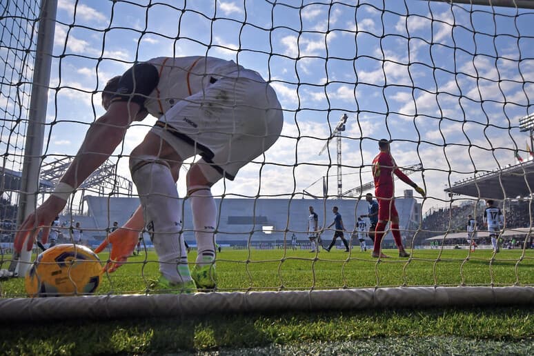 ++ Calcio: il Monza torna in Serie A ++